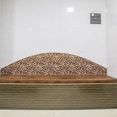 Relax Guest House Мумбаї Екстер'єр фото