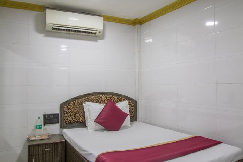 Relax Guest House Мумбаї Екстер'єр фото