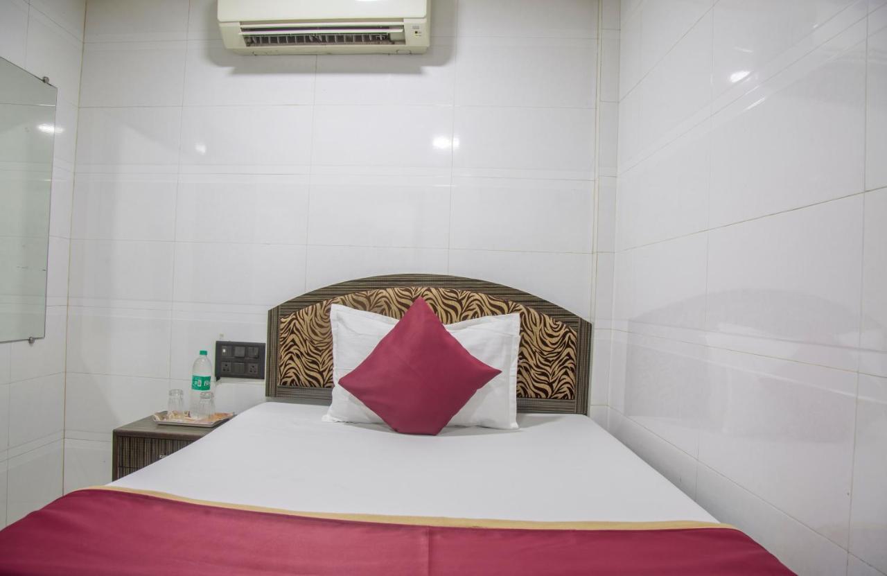 Relax Guest House Мумбаї Екстер'єр фото